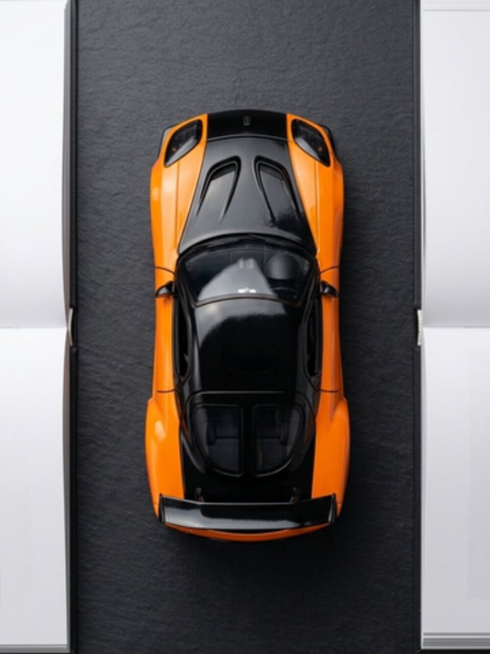 1995 Mazda RX-7 Widebody RHD Orange - Picture 4 of 4